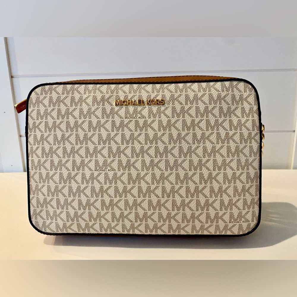 Michael Kors Jet Set Large East West Crossbody Bag - Vanilla